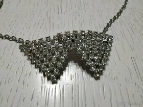 Štrasový náhrdelník