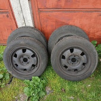 4x100 z nissan micra - 1