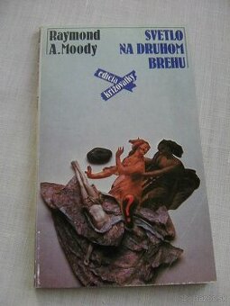 Predám knihy s náboženskou tematikou.