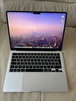 MacBook Air 13" M2čip  2022