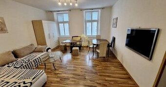 Prenájom pekný 3 izbový byt Karpatská ulica, Bratislava I. S