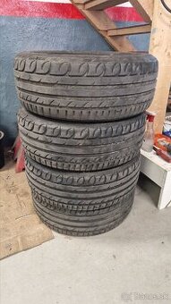 Sebring 235/55/R17