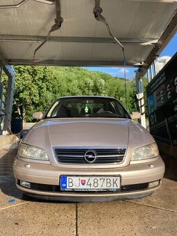 Opel Omega 2.6 V6