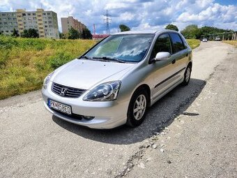 Honda Civic 1,4 benzín 66 kW