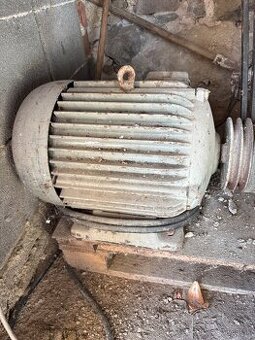Elektromotor MEZ Mohelnice 5,5 kw 380v