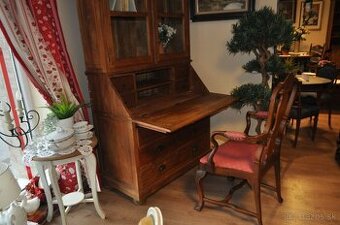 Knižnica TEAK z prírodného masívneho dreva