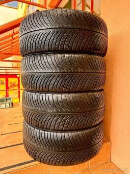 255/45 R18 zimné pneumatiky – kompletná sada