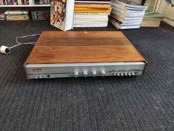 Zosilňovač Tesla AZS 215