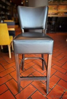 Barová stolička