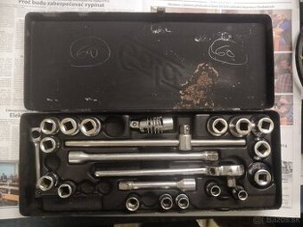 P:nekompletní gola sada 1/2