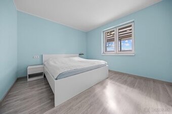 PREDAM MANZELSKU POSTEL