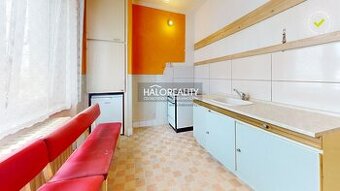 HALO reality - Predaj, trojizbový byt Lučenec, centrum - EXK