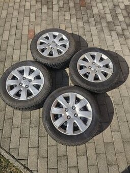 Zimne pneu 185/65 R15