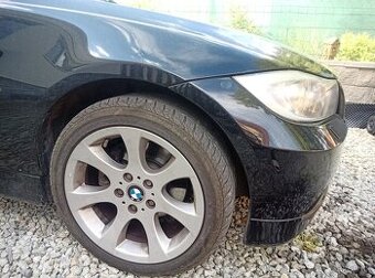 Bmw e91,325i,rouring , ťažné