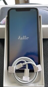 Predám iPhone XR 64 GB čierny