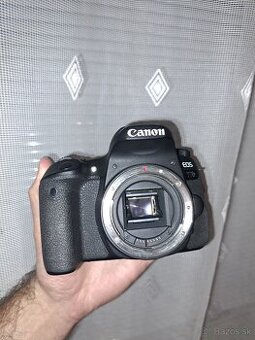Canon EOS 77D