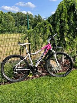 Horsky bicykel Kellys damsky