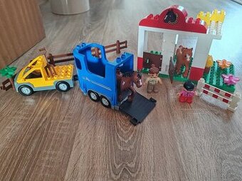 Lego duplo stajňa s koníkom
