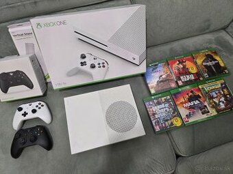 Xbox One S 1TB + príslušenstvo a hry