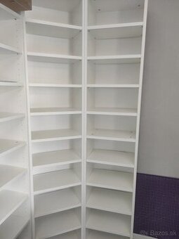 policový regál bez poškodenia