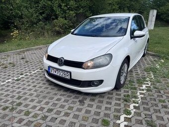 VW GOLF 1.6TDi 77kW - manuál