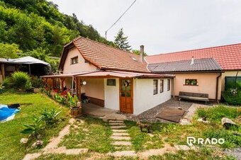 RADO | Na predaj rodinný dom, Bzince pod Javorinou