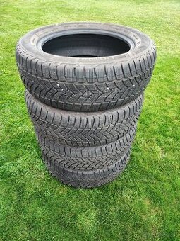 zimné  pneu 215/60r17