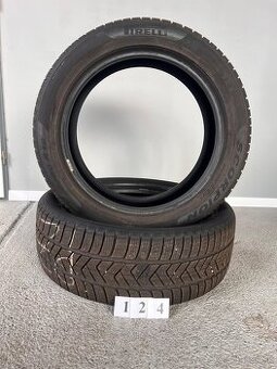 2x Pirelli Scorpion Winter 235/50 R19 Zimné