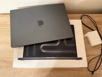 Predám macbook M3 pro MAX 1TB,36RAM,30CPU,14GPU,velkosť 16’