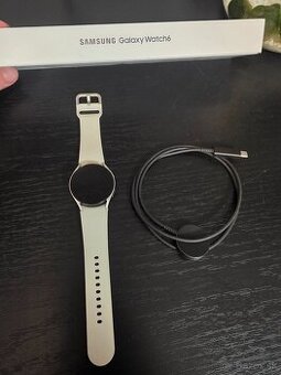 Hodinky samsung watch