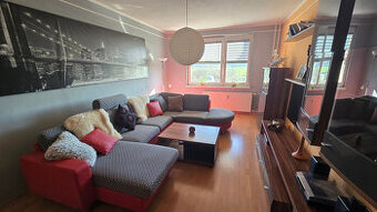 Na predaj pekný 3-izb. byt v Leviciach na Mochovskej ul.