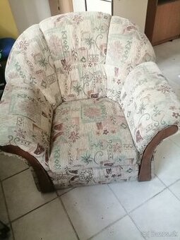 Predám  zachovalé dve kreslá- na chalupu - 1