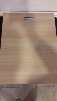 Nástenka 48x60cm svetlý dub nová 2x záves 6ks po 9€