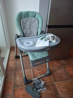 Jedálenská stolička