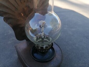 Predám starožitná petrolejová lampa