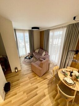 Luxusný, moderný apartmán pod Kubínskou Hoľou na predaj
