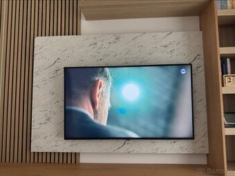 50" Samsung smart TV 4K