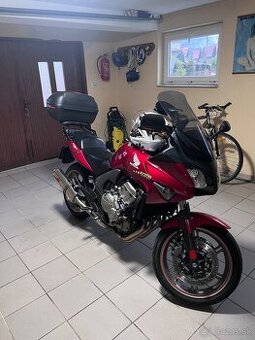 Predám hondu CBF600S