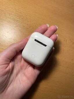 Apple AirPods 2019