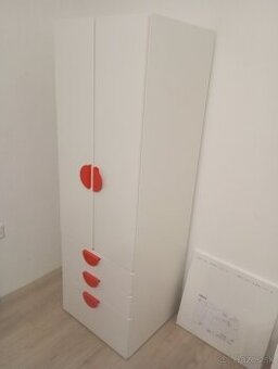Ikea Smastad - skriňa do detskej izby