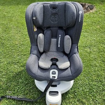 PETITE&MARS Autosedačka Reversal II Isofix Grey (0-18 kg)