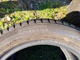 Zimne 215/55 R17, 98V Pirelli Sotozero3, 2ks