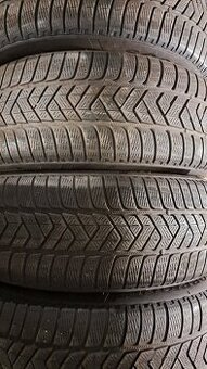 Predám 4ks jazdené zimné 235/55r20-105H Pirelli