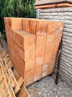 Brúsené tehly na predaj