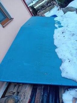 Plachta na striešku