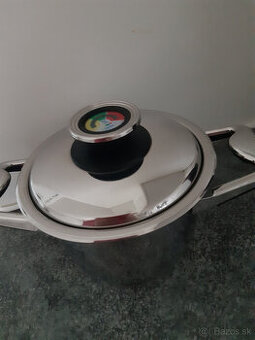 Nádoba s pokrievkou 16 cm, 2 l