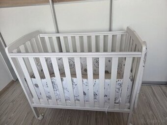 Detska postieľka s vybavením