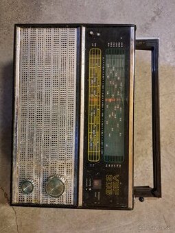 Radio VEF206