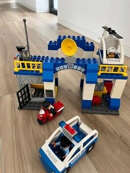 Lego Duplo Policajná stanica 5681