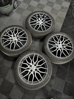 4x100 r17 letné